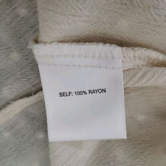 Rose + Olive Top Womens 1X Plus Ivory Textured Button Boho Smocked Blouse - Picture 9 of 9